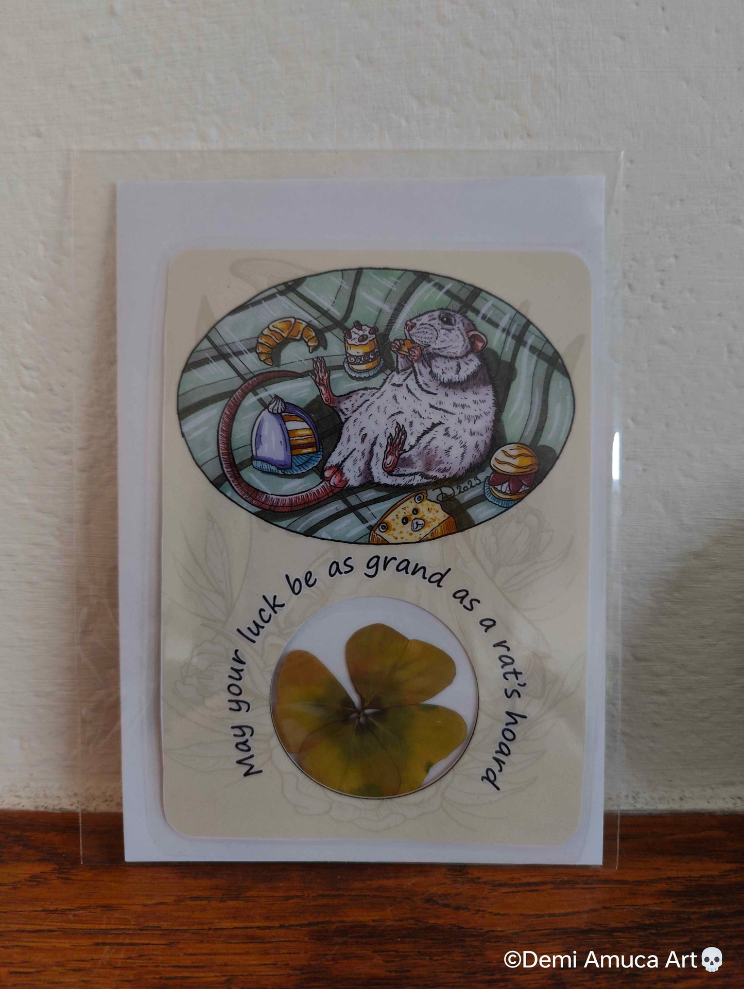 Lucky card: Snack rat