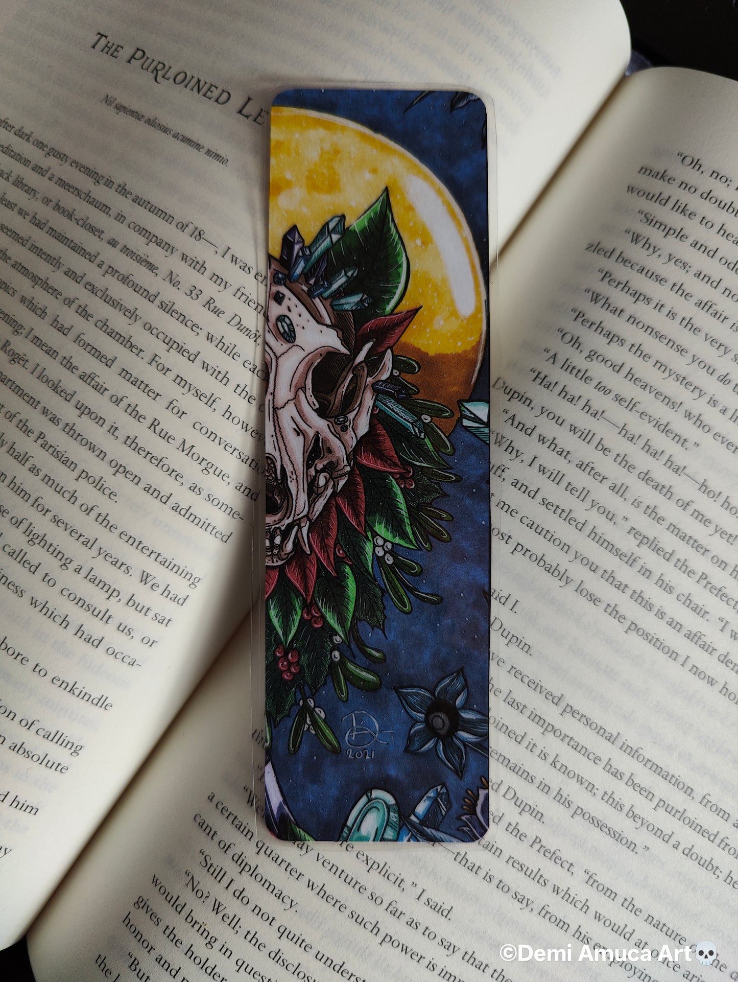 Bookmark: Wolf Skull
