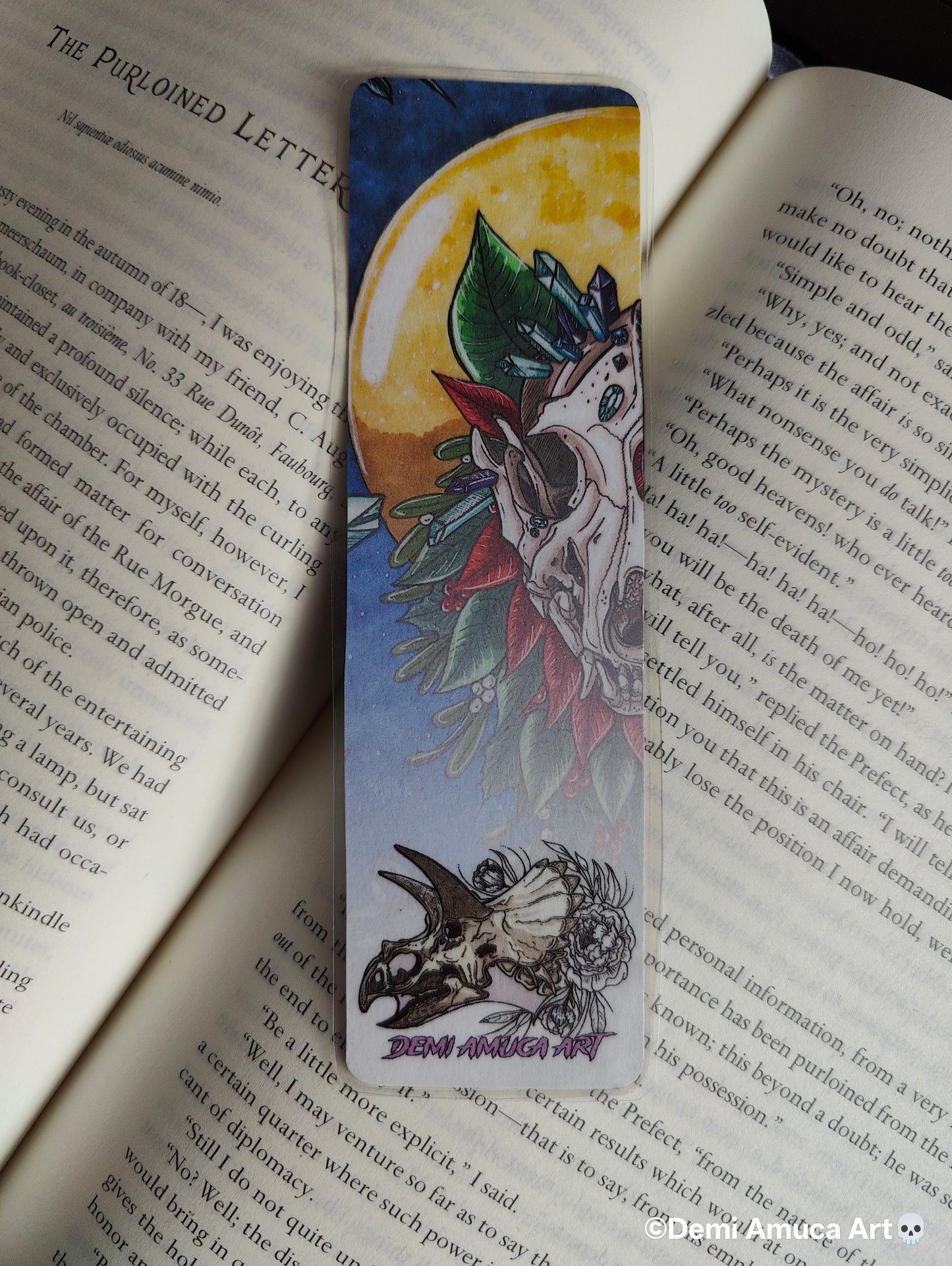 Bookmark: Wolf Skull