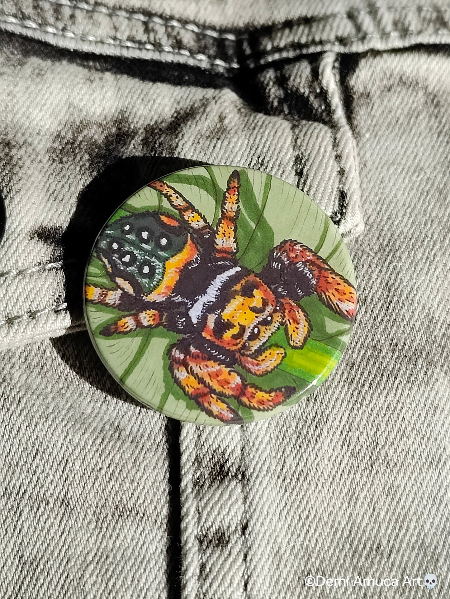 Buttons creepy crawlies