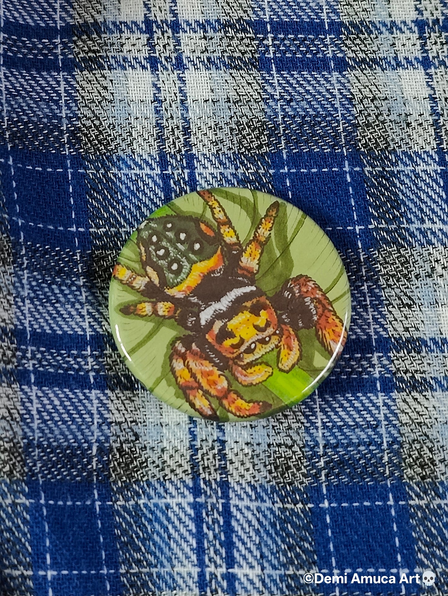 Buttons creepy crawlies