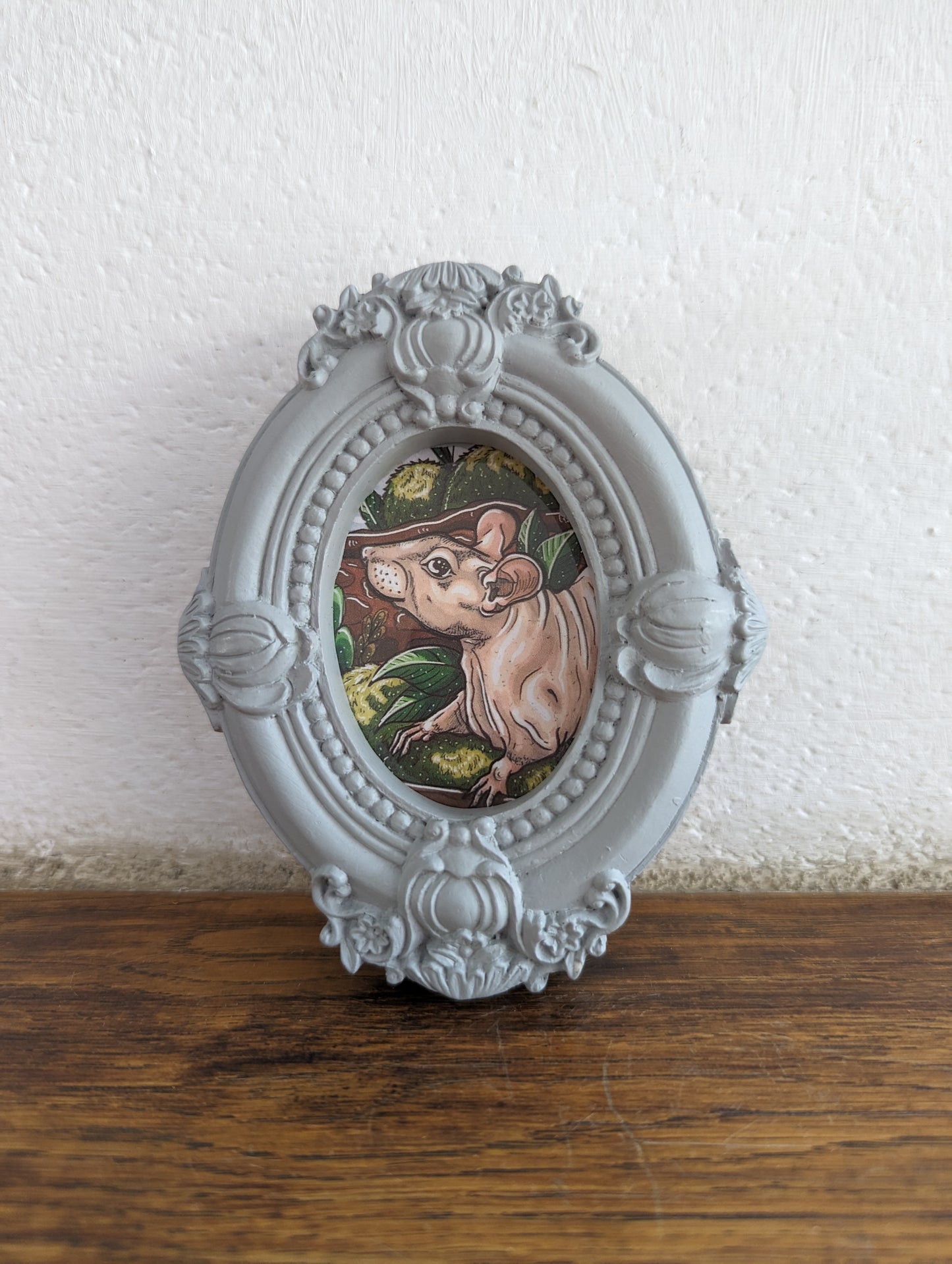 Framed Art Print Oval Rat