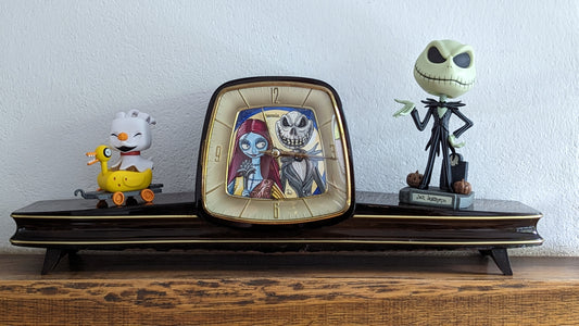 Nightmare before christmas clock (No shipping)