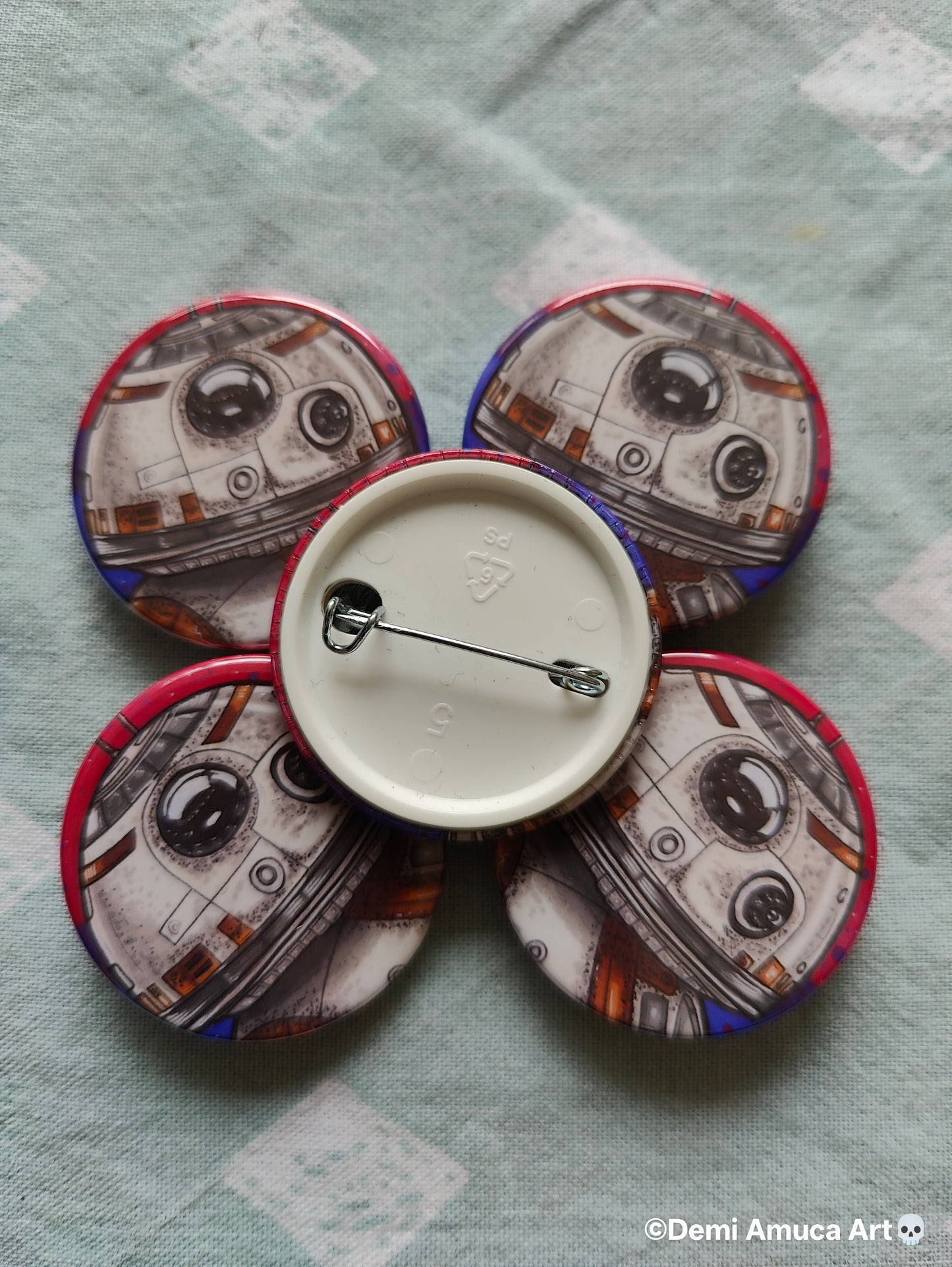Button pin: BB8